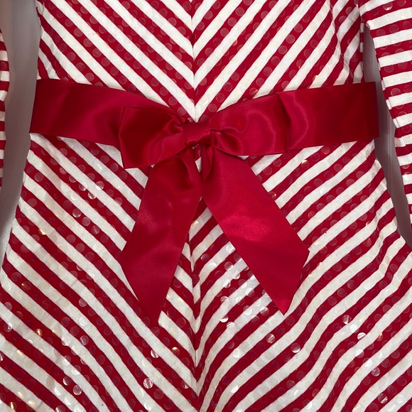 Girls striped dress (5T) - Picture 6 of 11